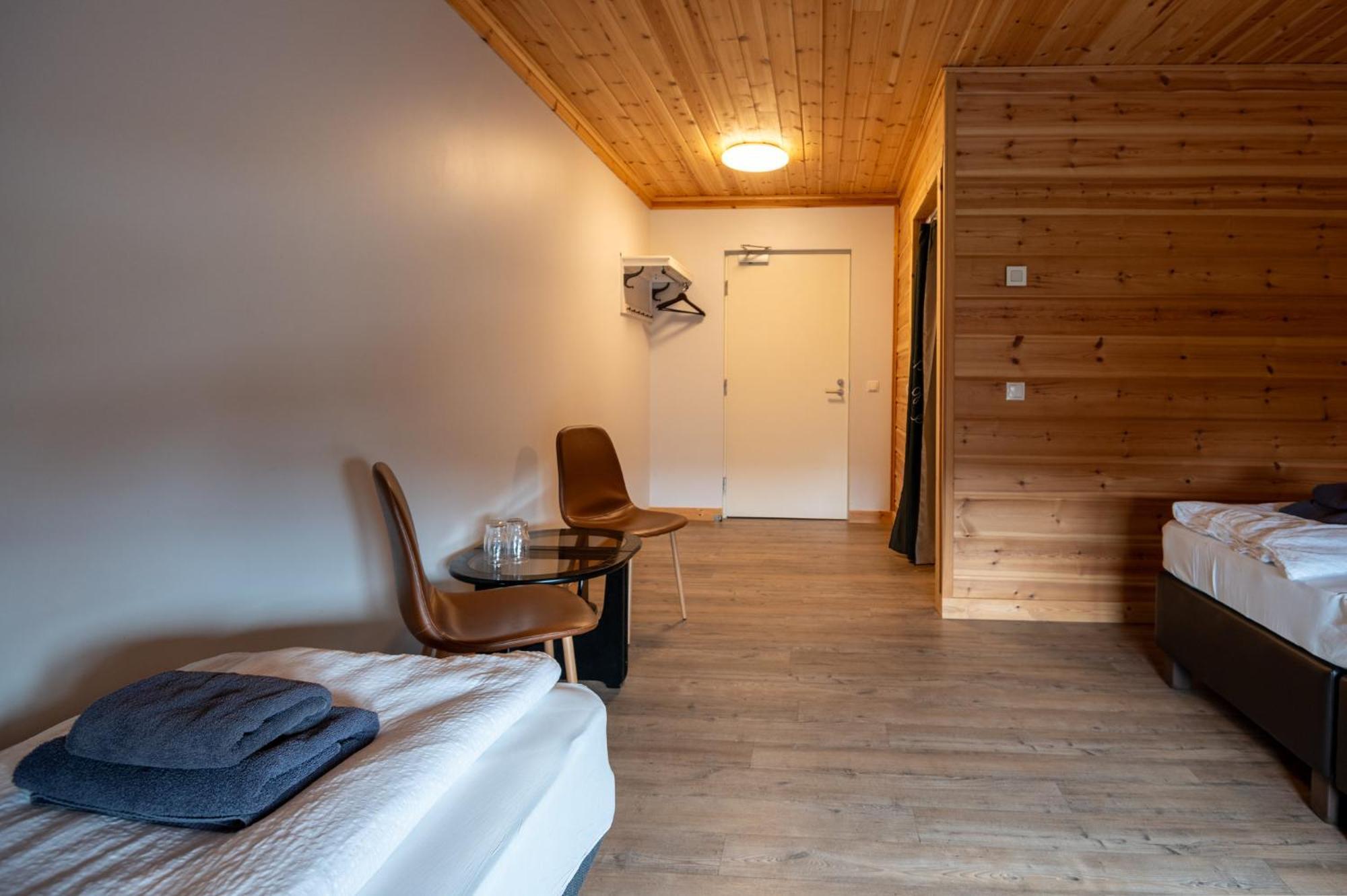 Gladheimar Guesthouse 블론두오스 외부 사진